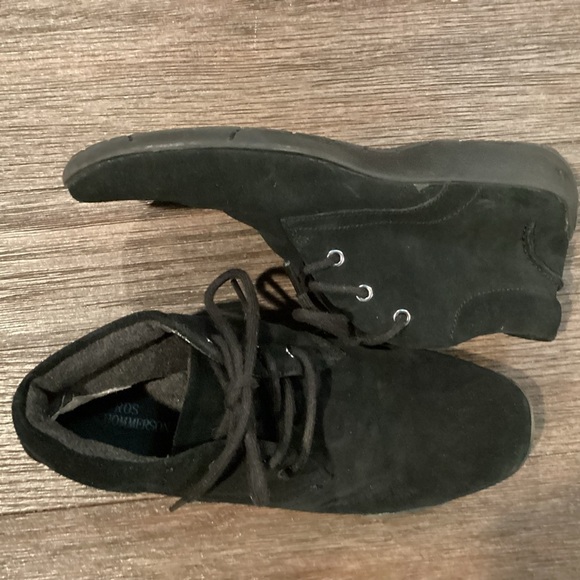 Ross Hommerson Black Lace Up‎ Suede Ankle Boots CARLY Size 8N Rubber Soles - Picture 3 of 5